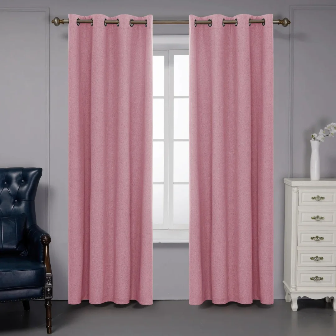 Thermal insulated blackout curtains