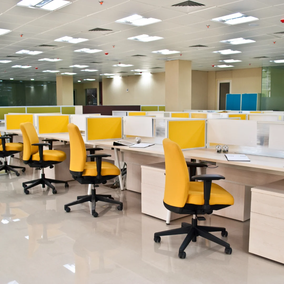 Classic design with office workstations and dividers.